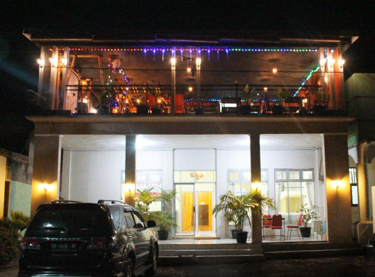 ماوميري Hotel Mathilda المظهر الخارجي الصورة